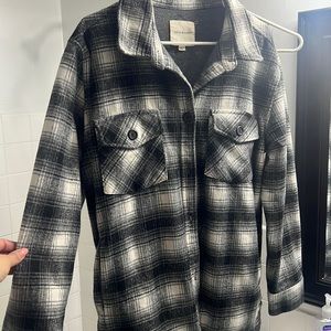 Thread & Supply brand Shacket, black white gray size large